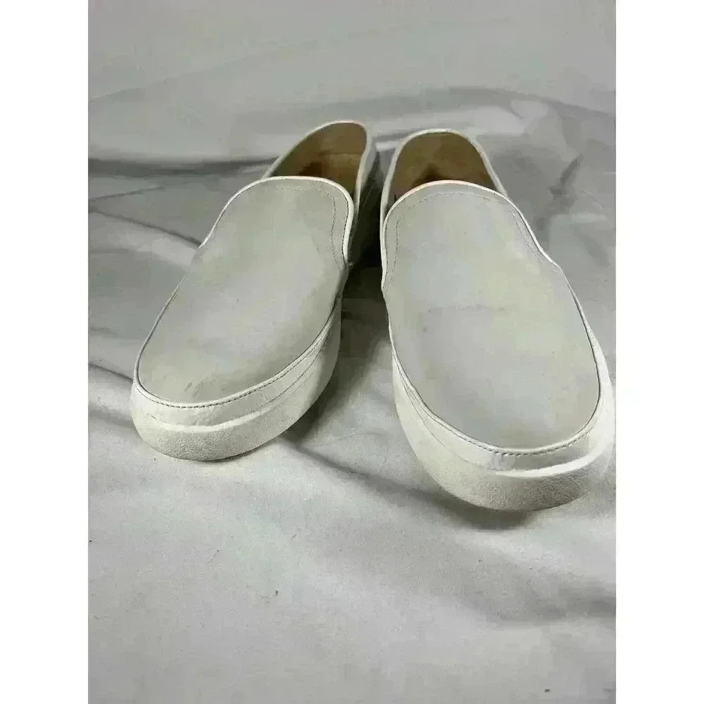 Vionic Women's Cream Slip-On Flats